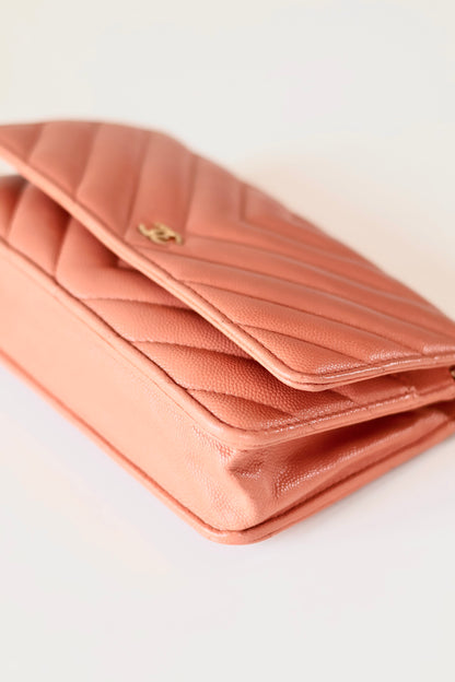 Chanel Chevron Wallet On Chain