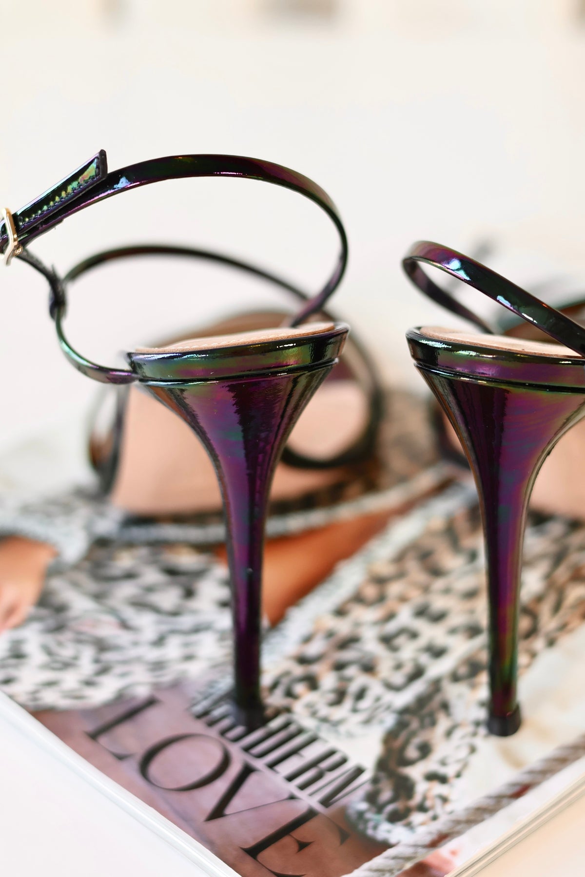 Gianvito Rossi Heels Metallic Purple