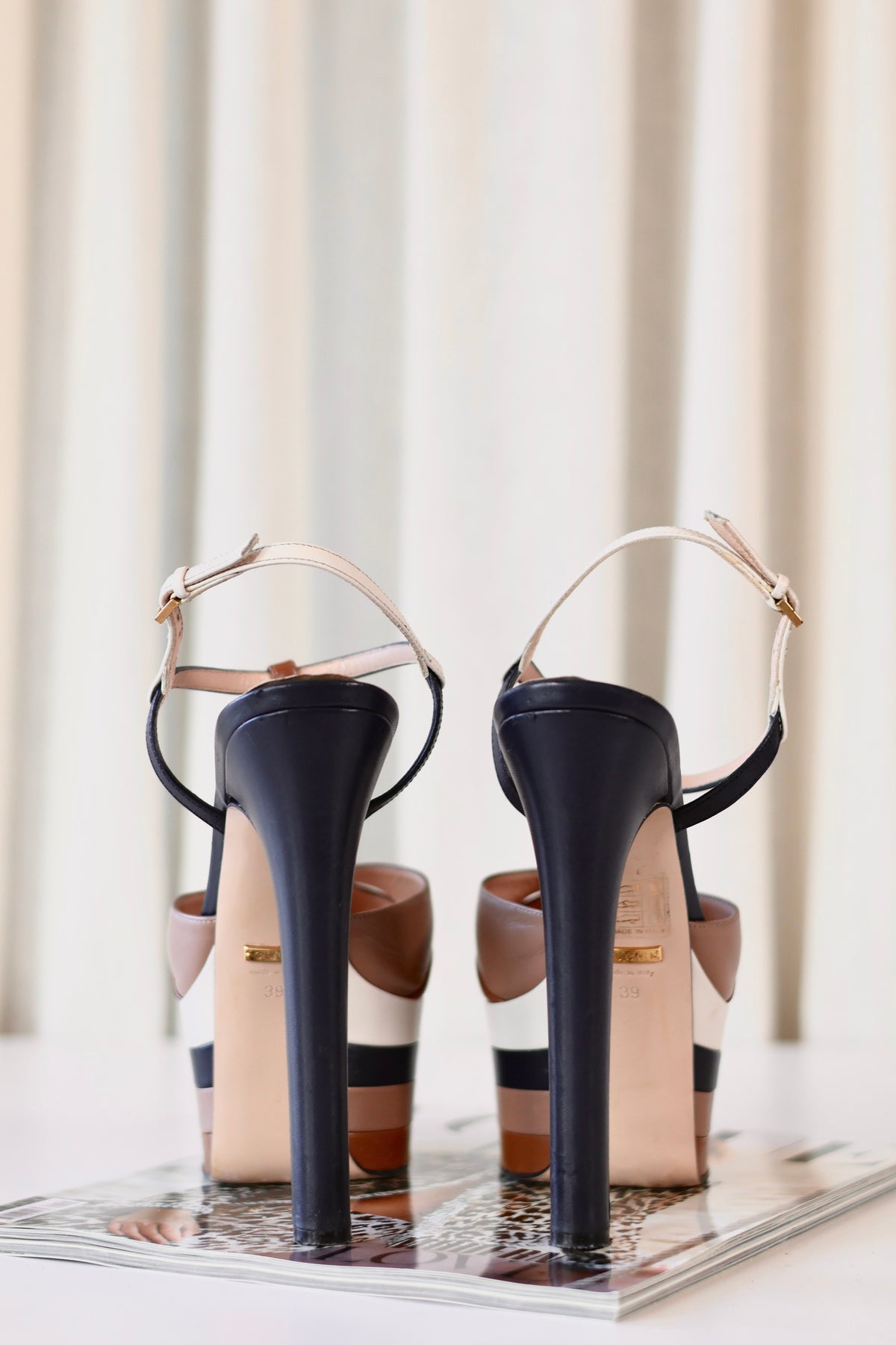 Gucci Platform Heels Brown