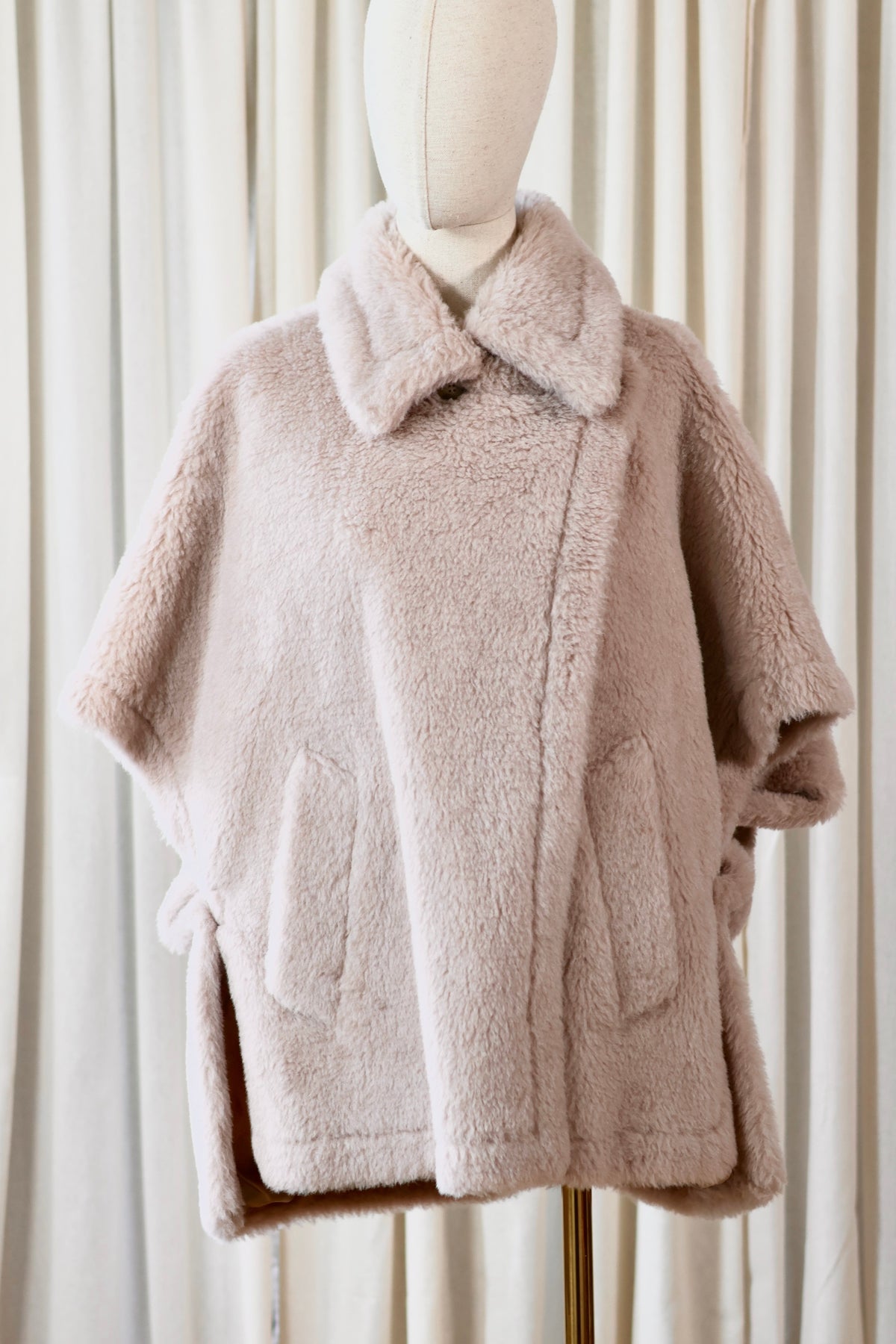 Max Mara Cape Teddy