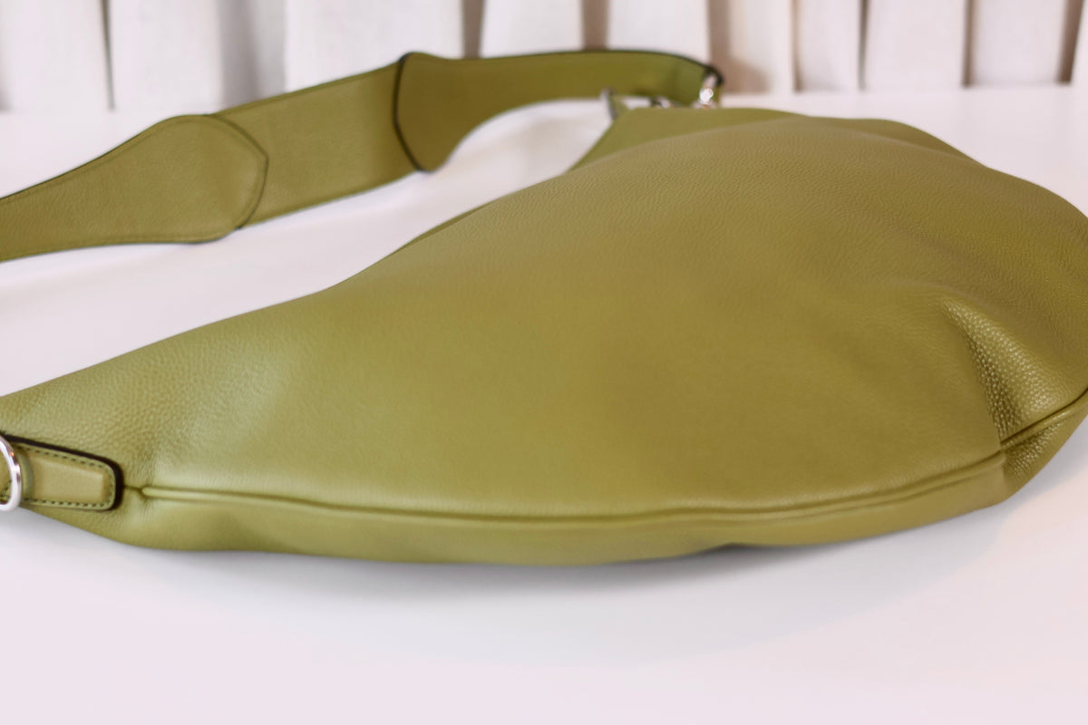 Gucci Large Shoulder Bag Green
