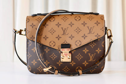 Louis Vuitton Pochette Metis Reverse Monogram