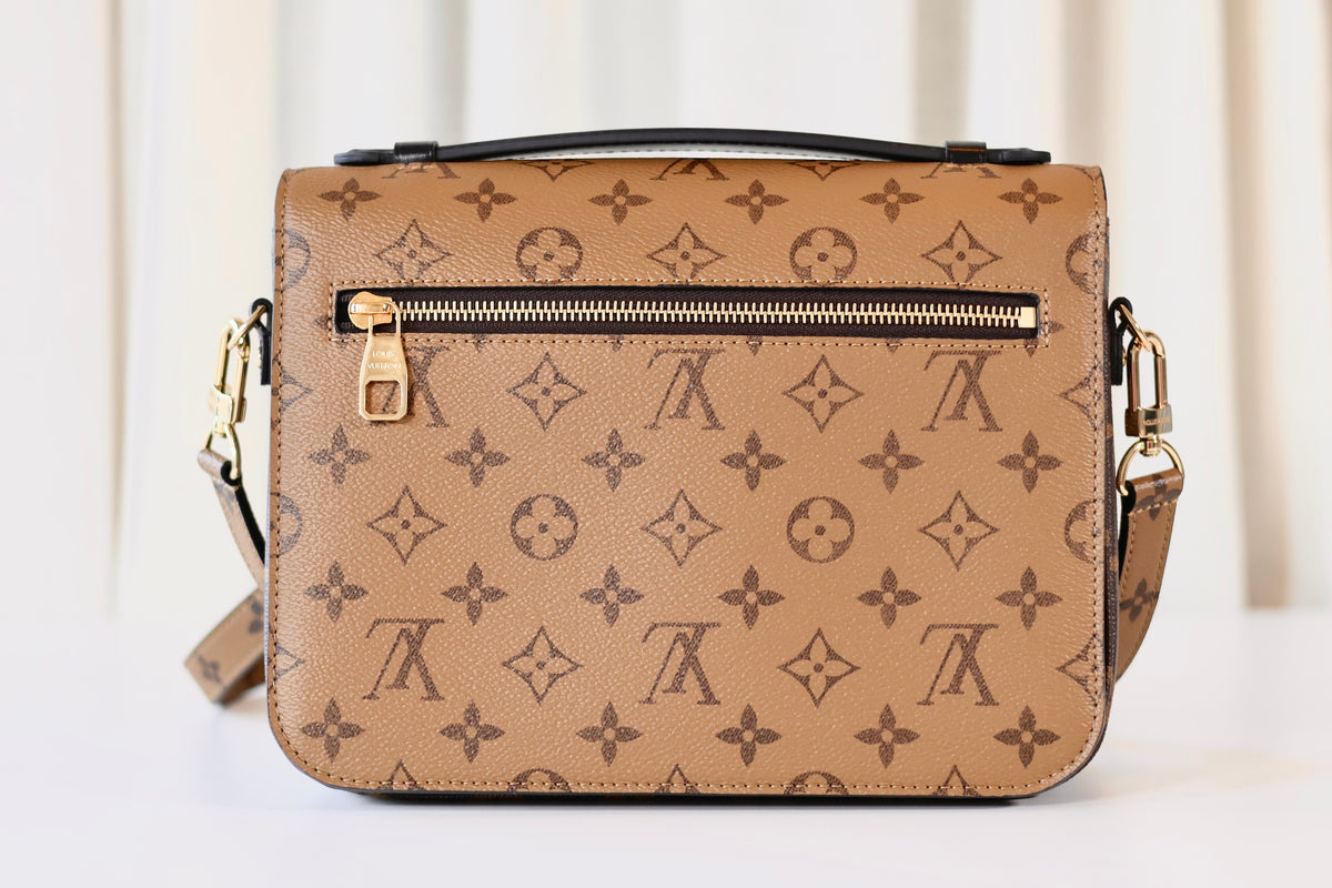 Louis Vuitton Pochette Metis Reverse Monogram