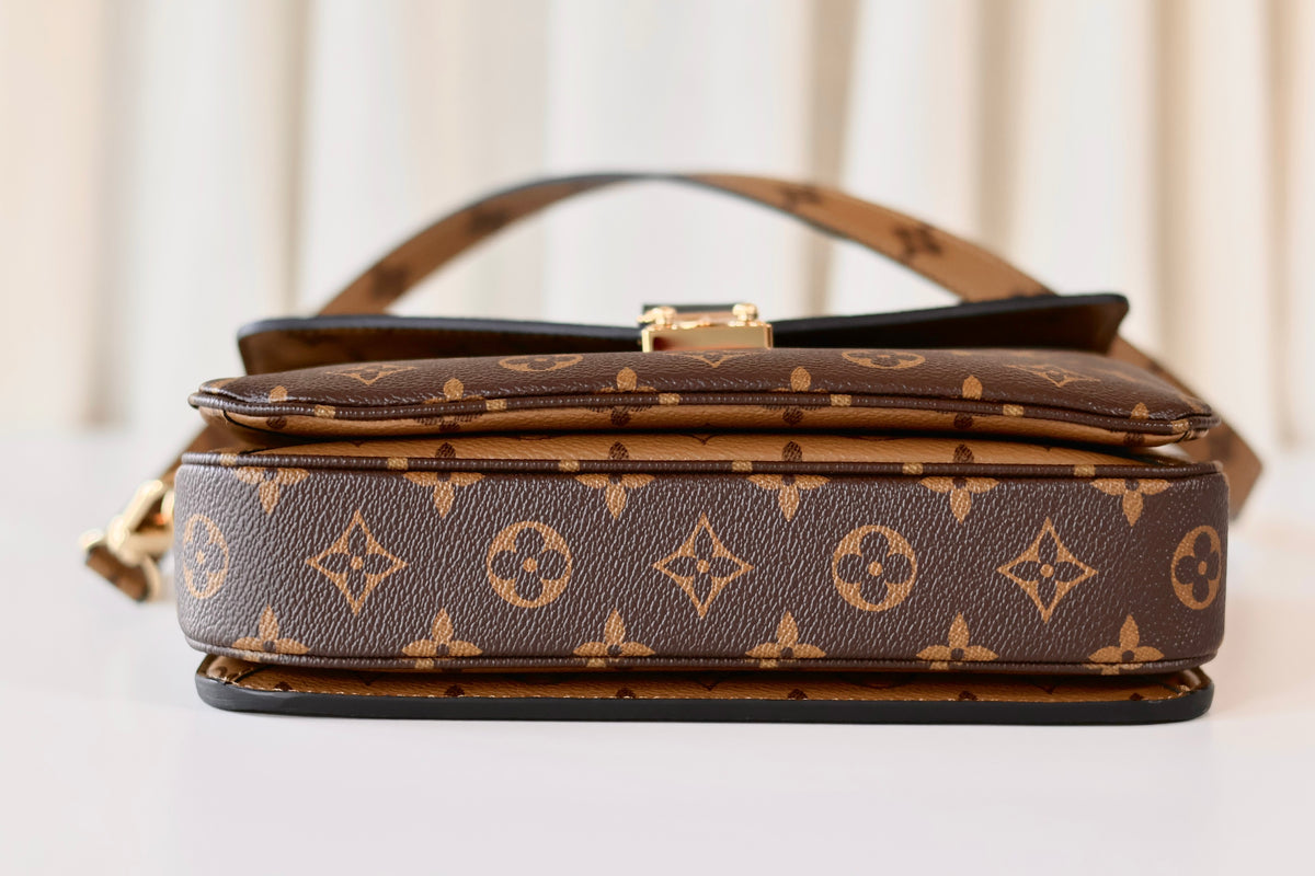 Louis Vuitton Pochette Metis Reverse Monogram