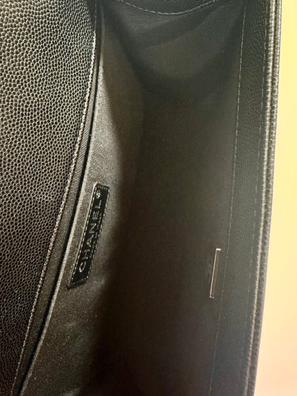 Chanel medium Boybag black