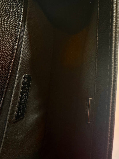 Chanel medium Boybag black