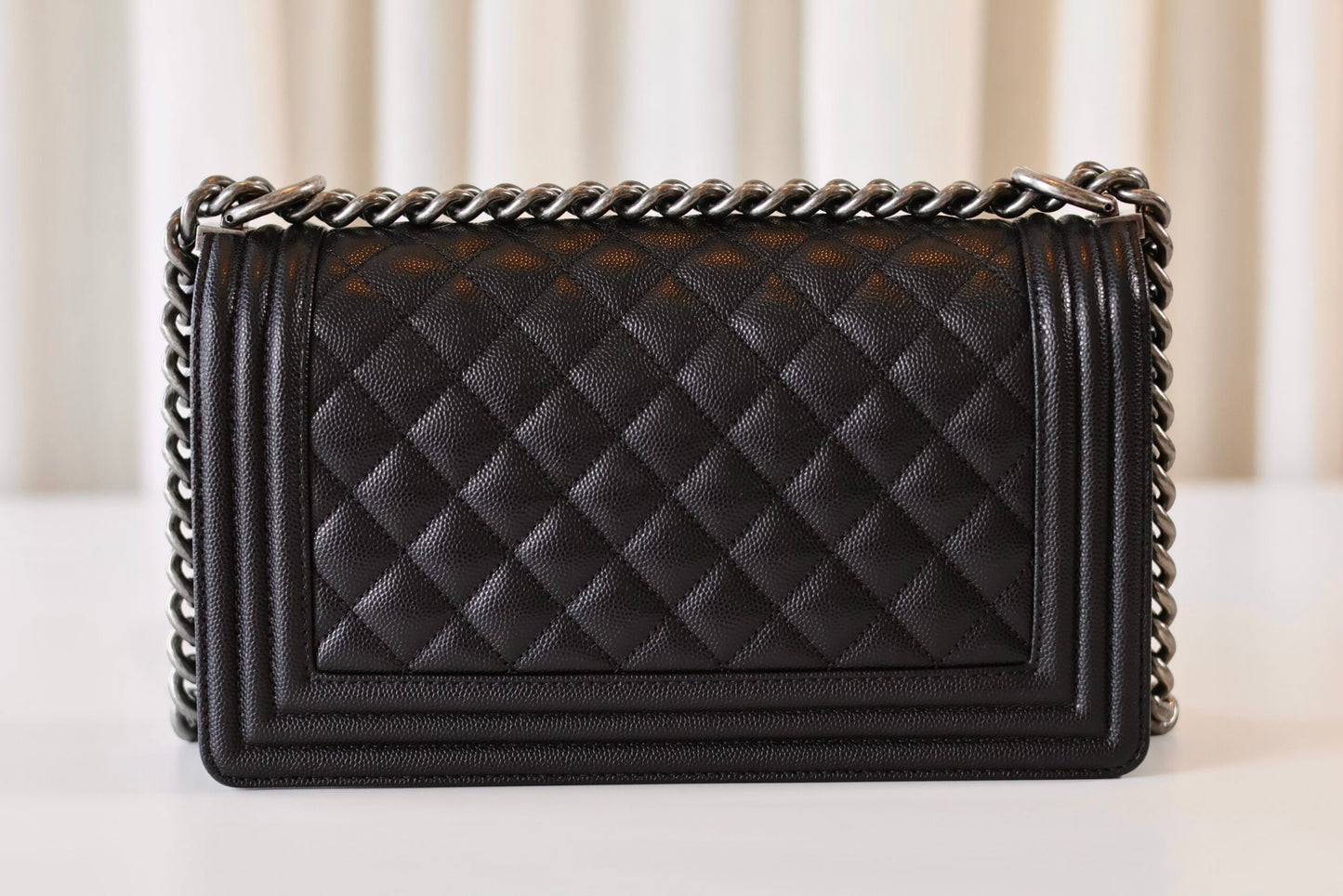 Chanel medium Boybag black
