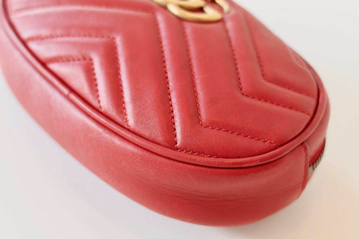 Gucci Marmont belt bag red