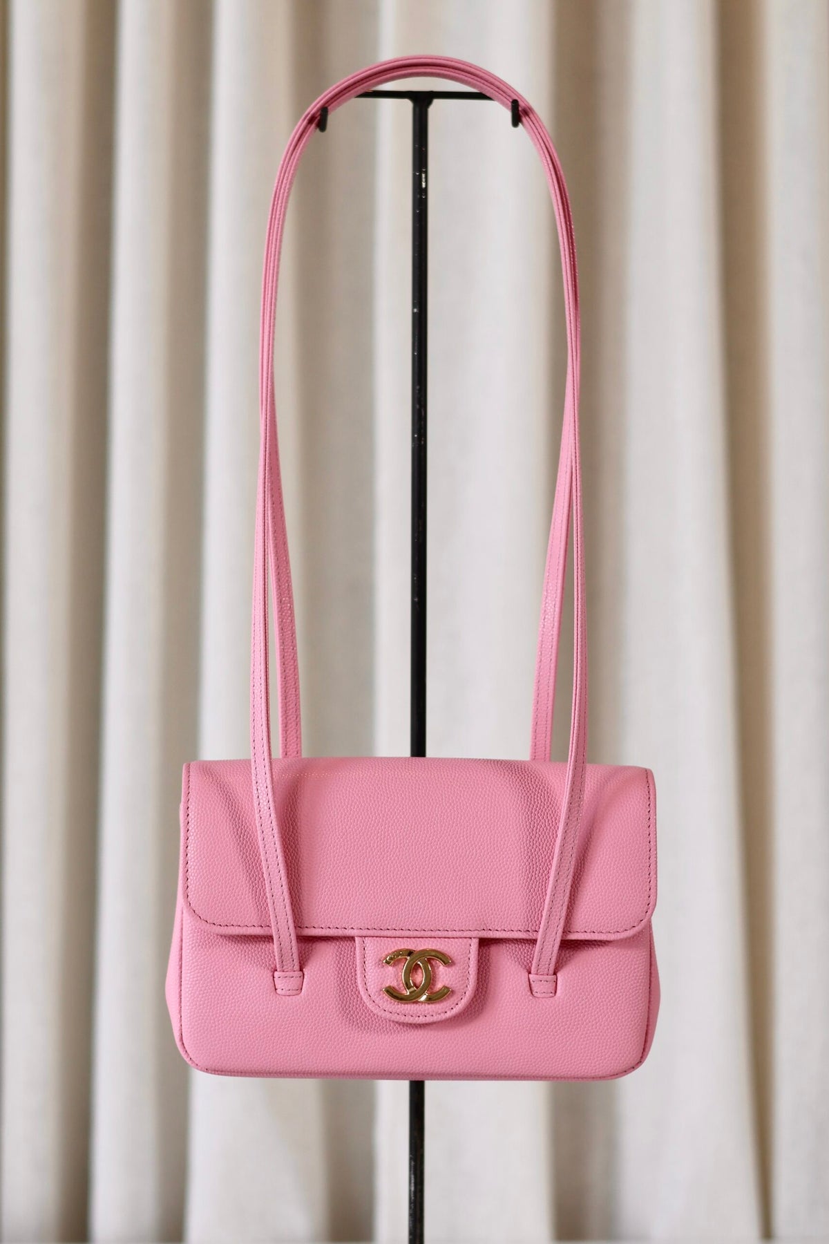 Chanel mini Preppy Coco pink