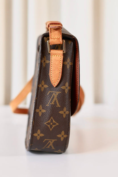 Louis Vuitton Saint Cloud MM