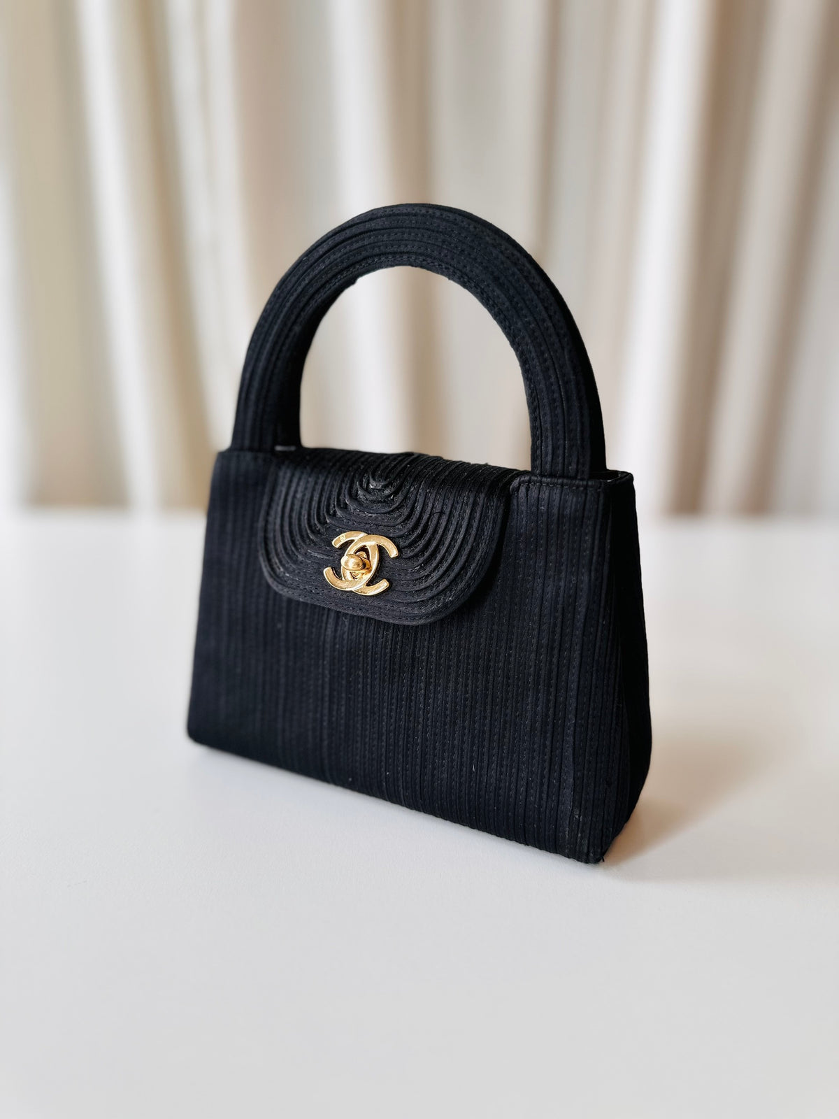 Ultra Rare Chanel vintage mini Kelly