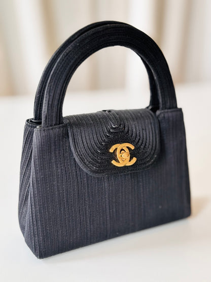 Ultra Rare Chanel vintage mini Kelly