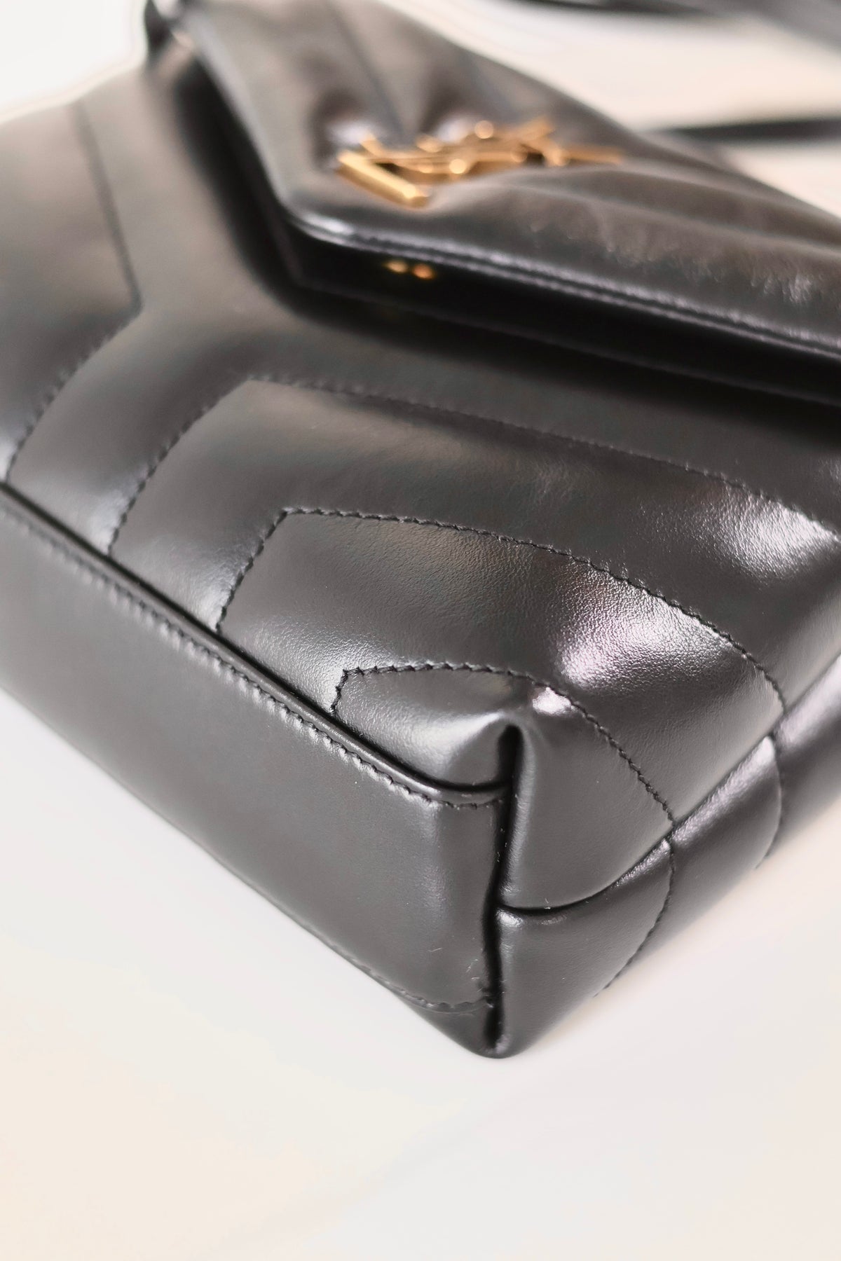 Saint Laurent Loulou Toy Black