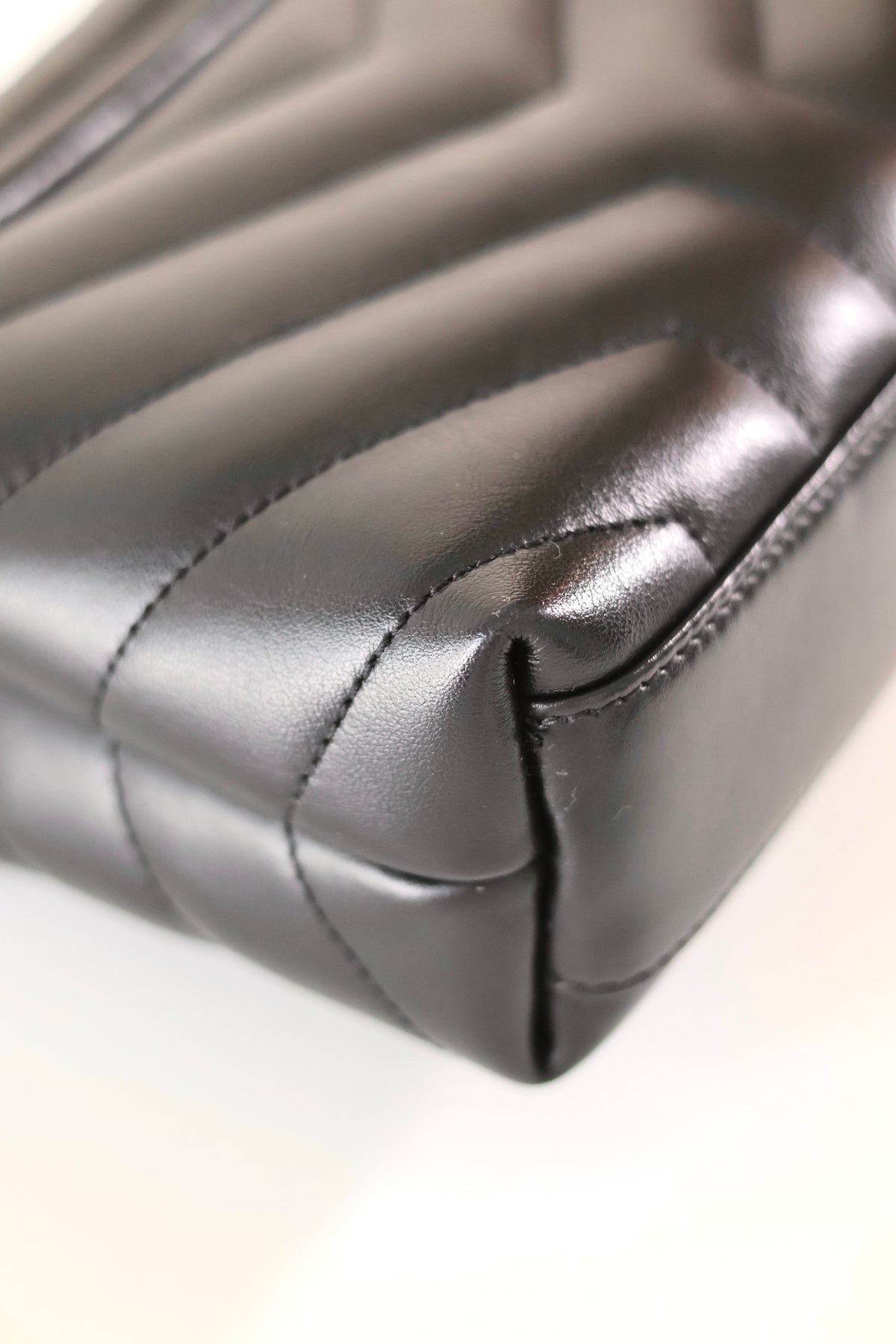 Saint Laurent Loulou Toy Black
