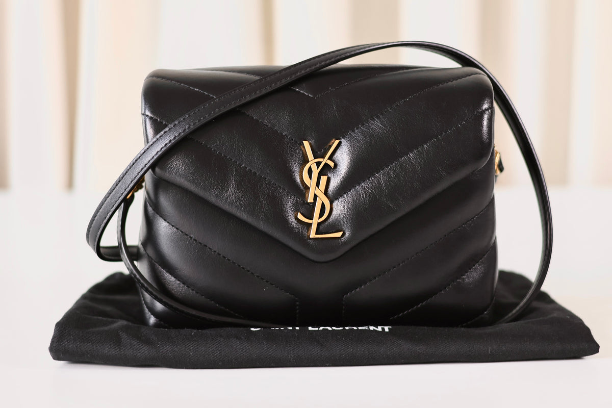 Saint Laurent Loulou Toy Black