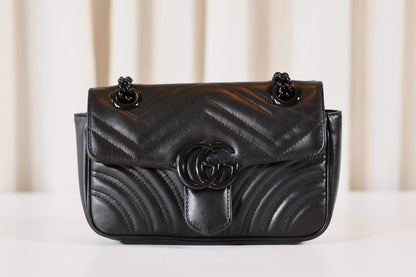 Gucci Marmont So Black Small