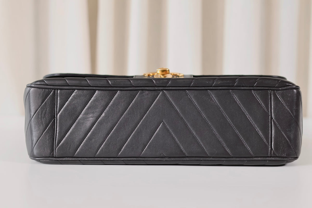 Chanel Chevron Jumbo Maxi Black