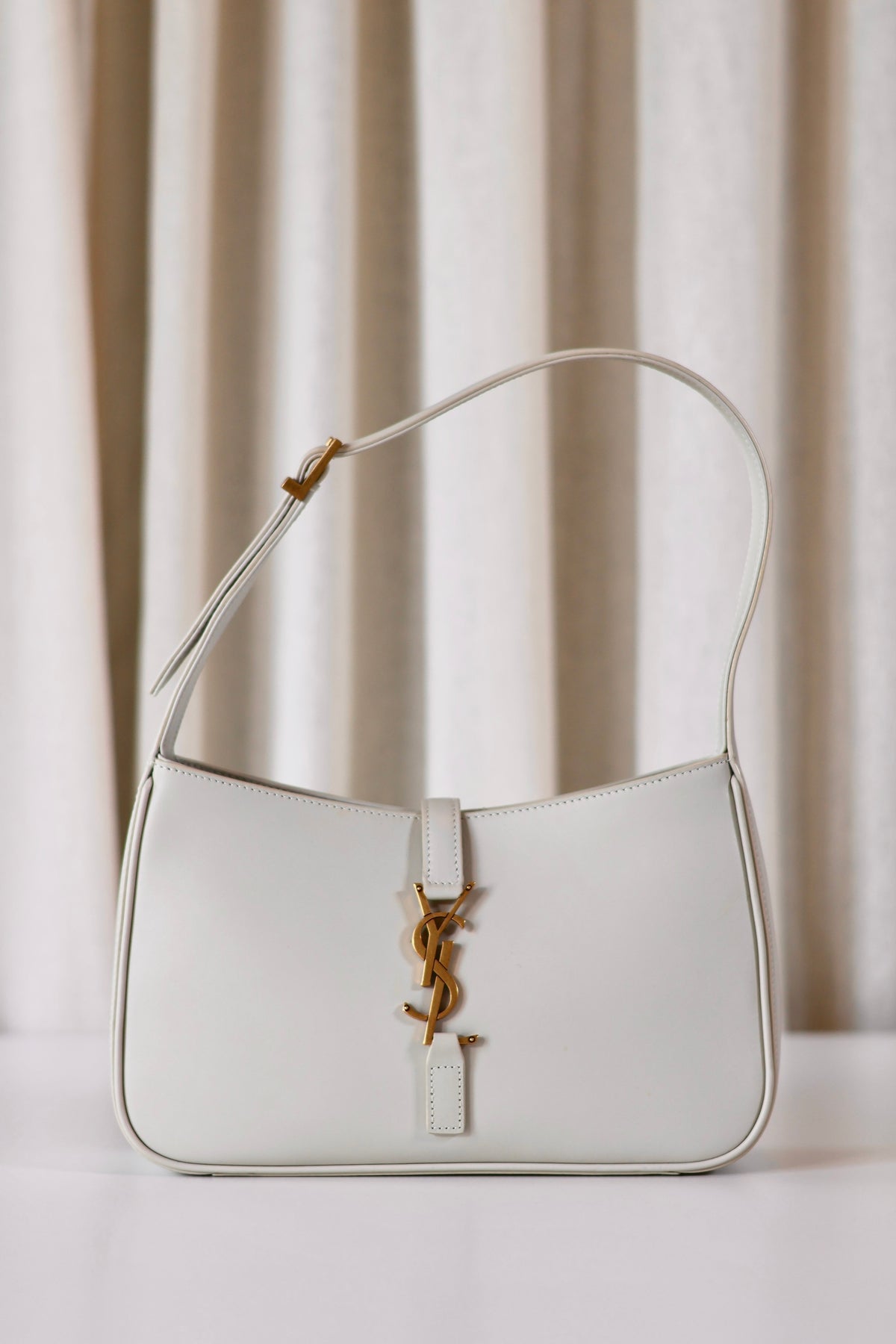 Saint Laurent Le 5 A 7 Dark Beige