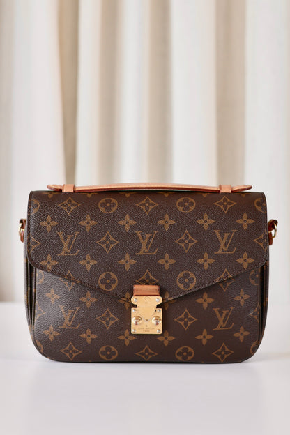Louis Vuitton Pochette Metis Monogram