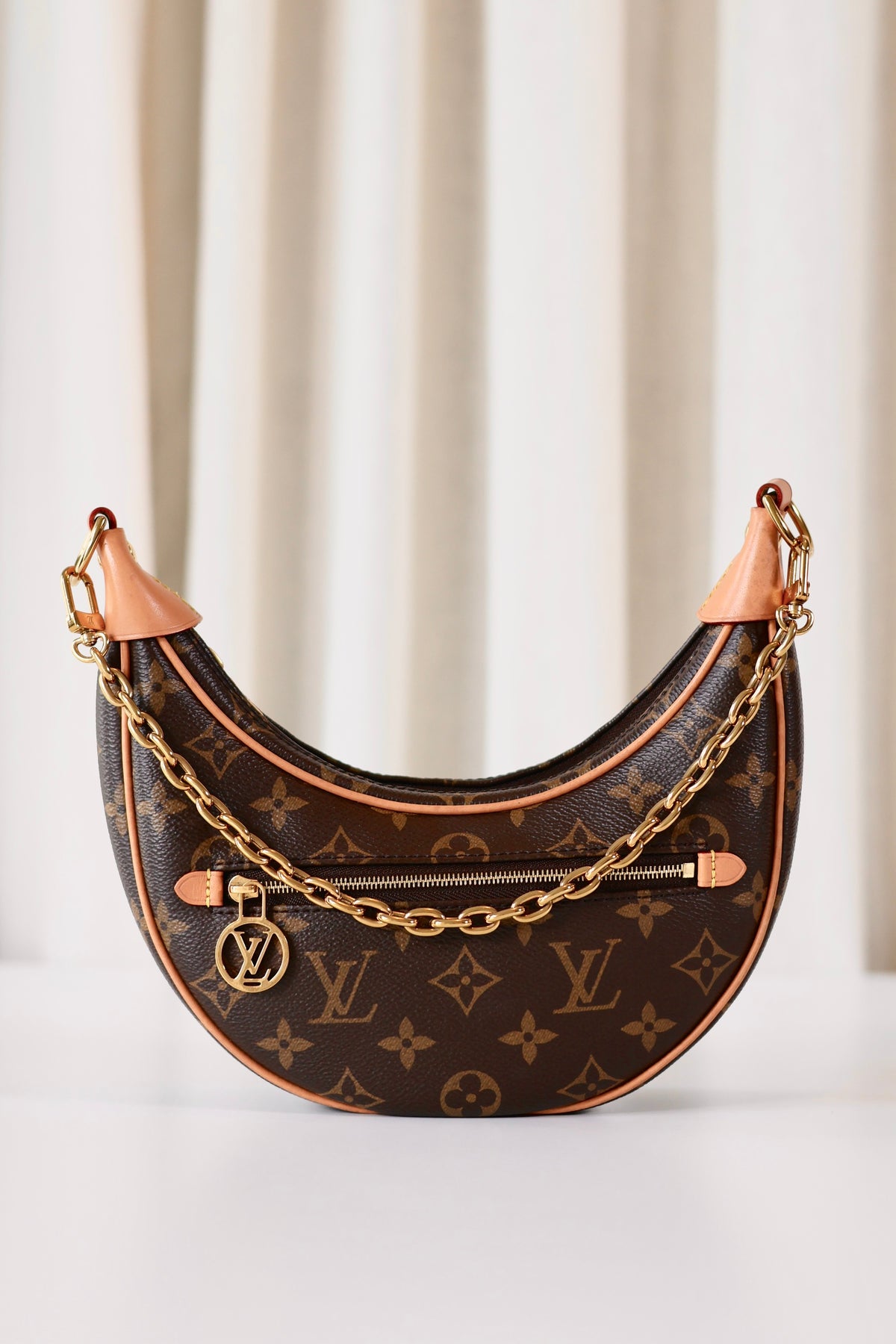 Louis Vuitton Loop Monogram