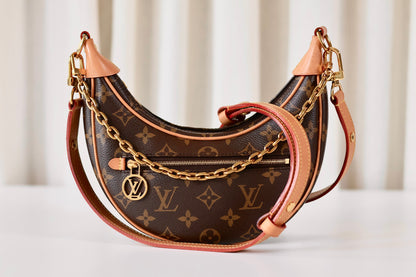 Louis Vuitton Loop Monogram