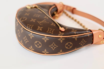 Louis Vuitton Loop Monogram