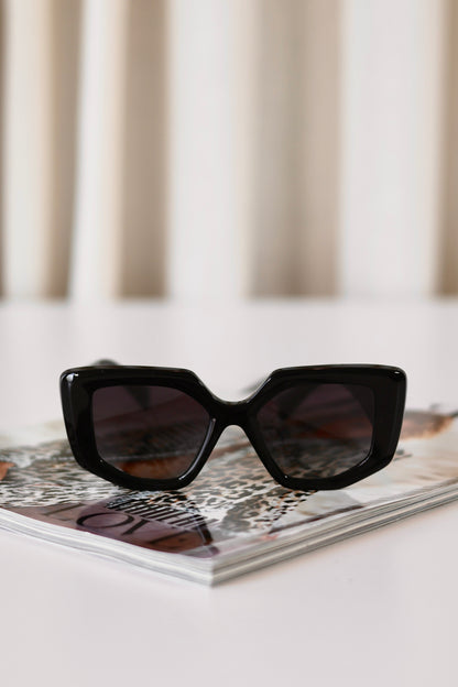 Prada Sunglasses Black