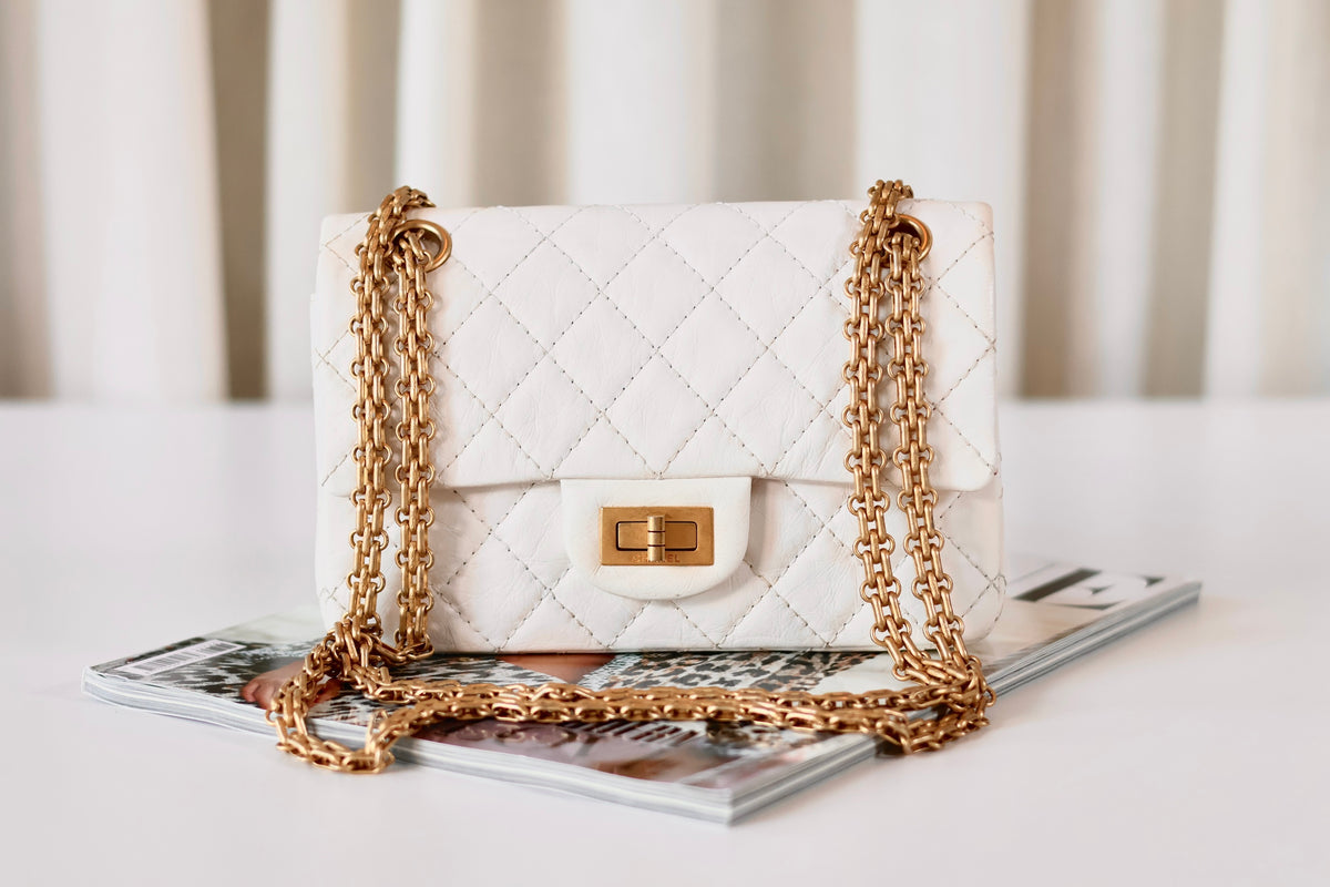 Chanel Reissue 2.55 mini flap bag white