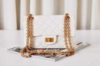 Chanel Reissue 2.55 mini flap bag white