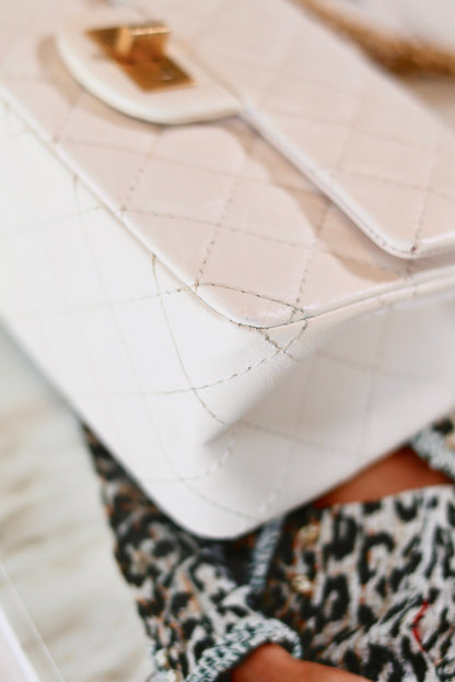 Chanel Reissue 2.55 mini flap bag white