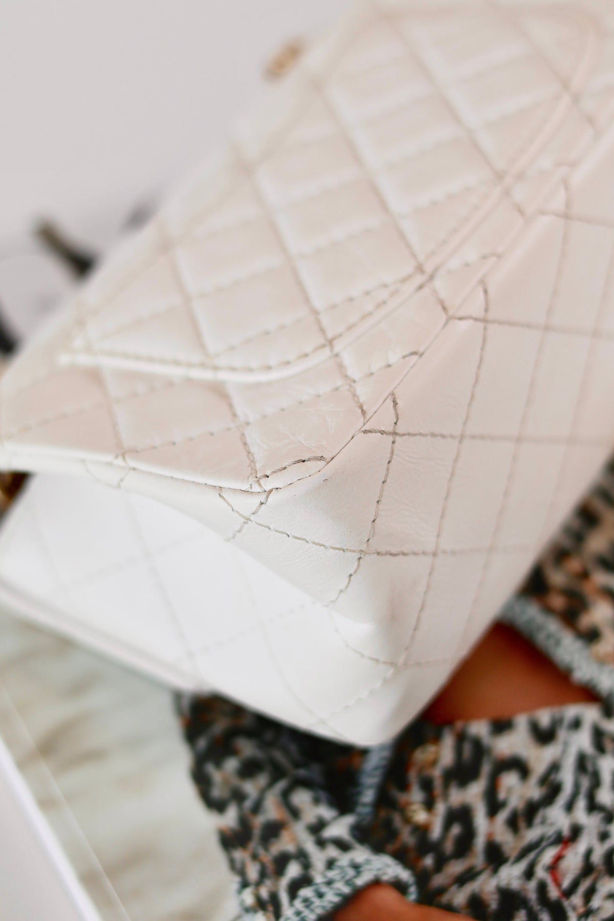 Chanel Reissue 2.55 mini flap bag white