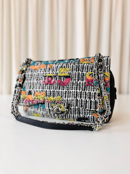 Chanel tweed single flap bag