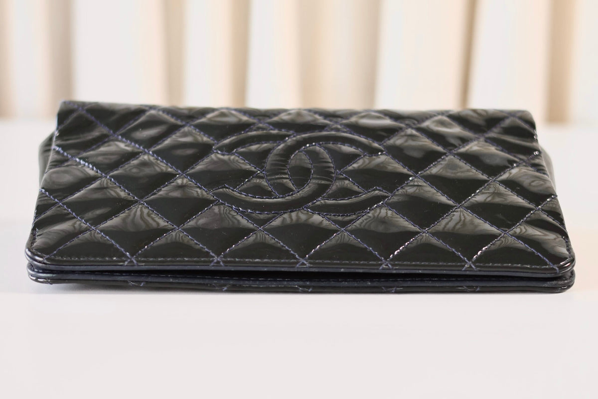 Chanel patent clutch