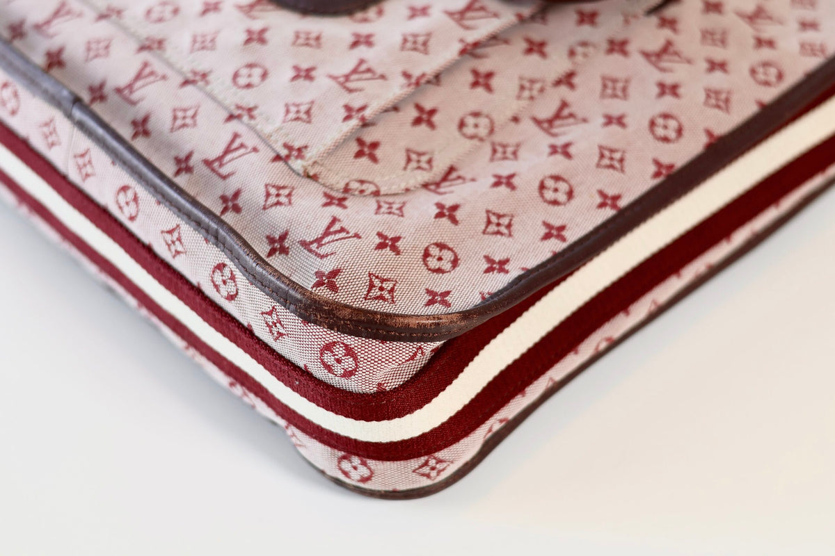 Louis Vuitton Mini Lin Besace