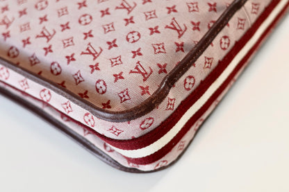 Louis Vuitton Mini Lin Besace
