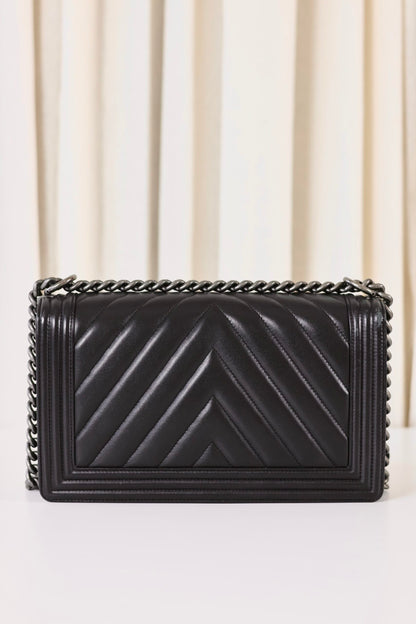 Chanel Boy Bag large black