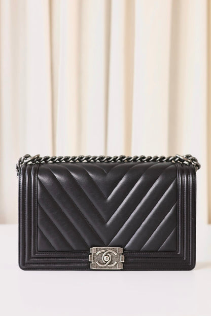 Chanel Boy Bag large black