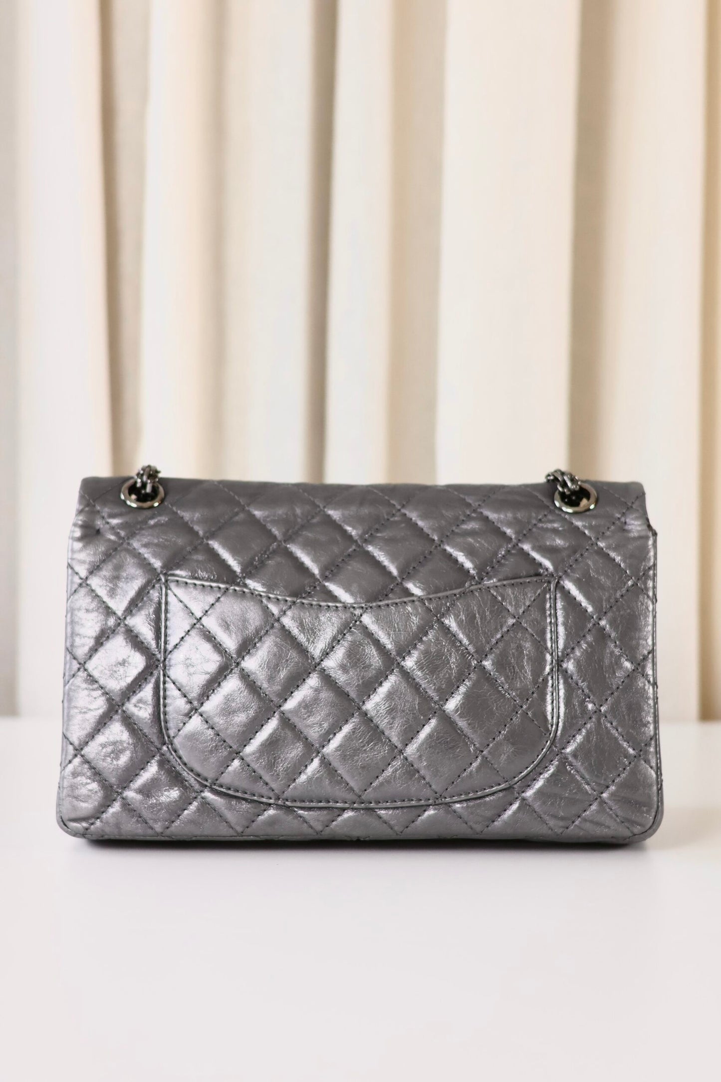 Chanel Reissue medium metallic grey/silver