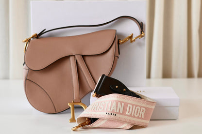 Dior saddle bag medium blush