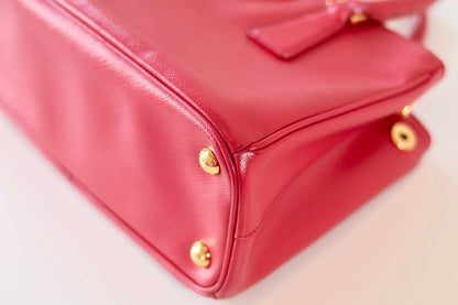 Prada Galleria small pink