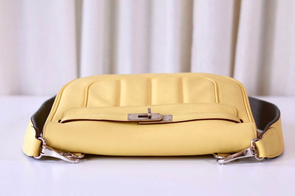 Hermes Berline 28 Jaune Poussin