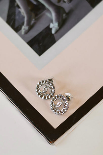 Chanel round heart earrings