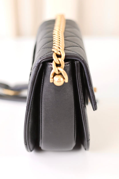 Chanel crossbody bag black