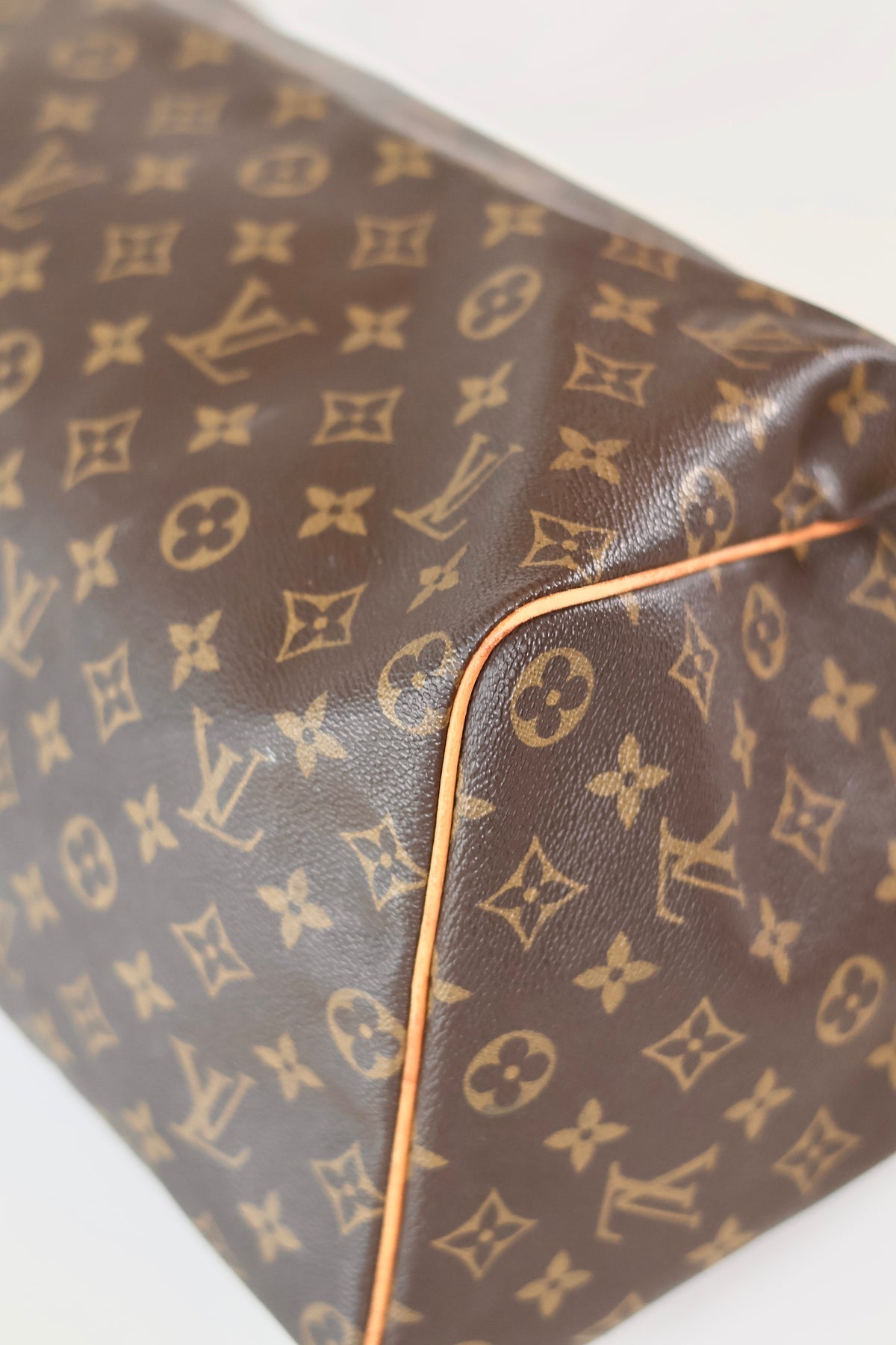 Louis Vuitton Speedy 40 Monogram