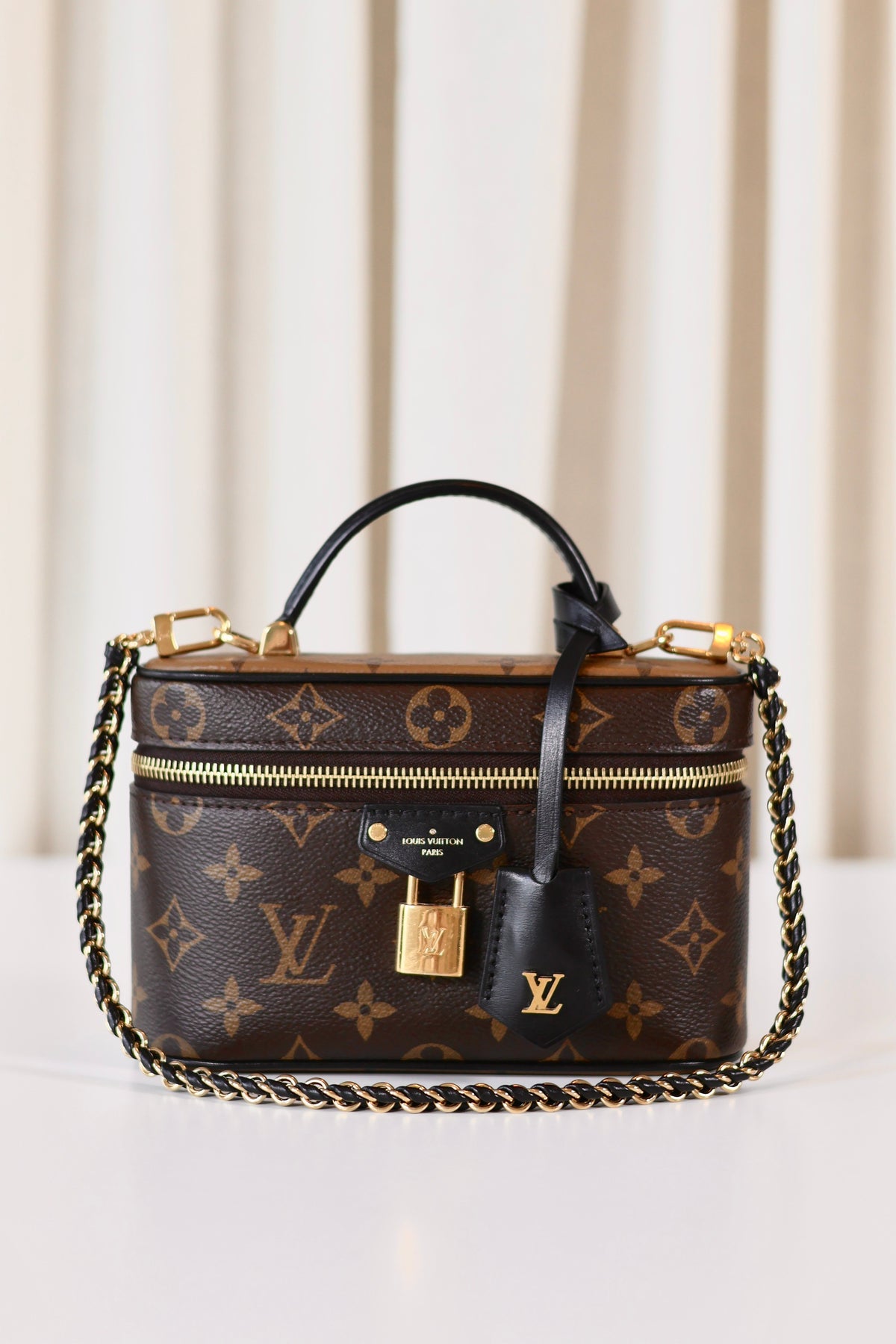 Louis Vuitton Vanity Chain Pouch