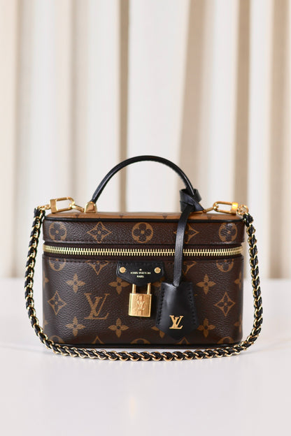 Louis Vuitton Vanity Chain Pouch