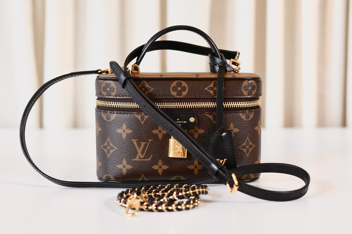 Louis Vuitton Vanity Chain Pouch
