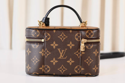Louis Vuitton Vanity Chain Pouch