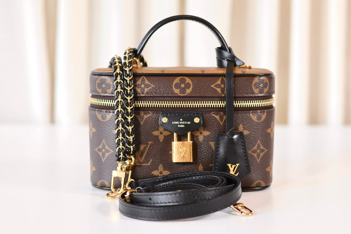 Louis Vuitton Vanity Chain Pouch