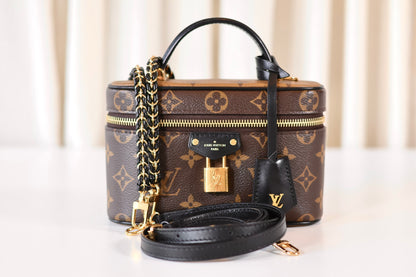 Louis Vuitton Vanity Chain Pouch